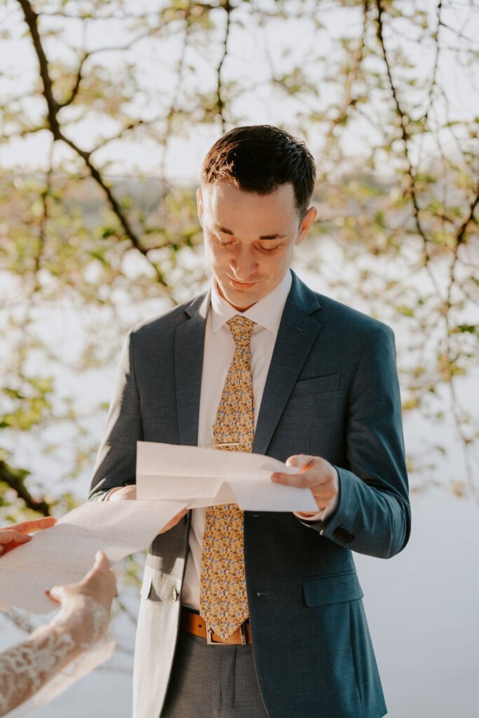 sunrise elopement ceremony at the Tidal Basin during cherry blossom season