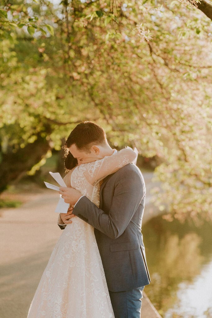 sunrise elopement ceremony at the Tidal Basin during cherry blossom season