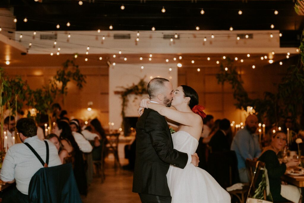 candid wedding reception moments at the woodberry kitchen